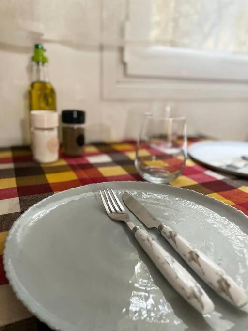 Cute And Quiet Apartment In The Center Of Athens Ngoại thất bức ảnh